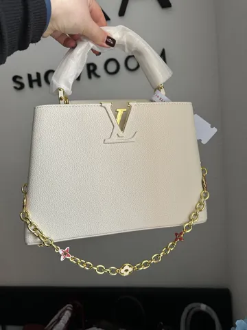 capucines white