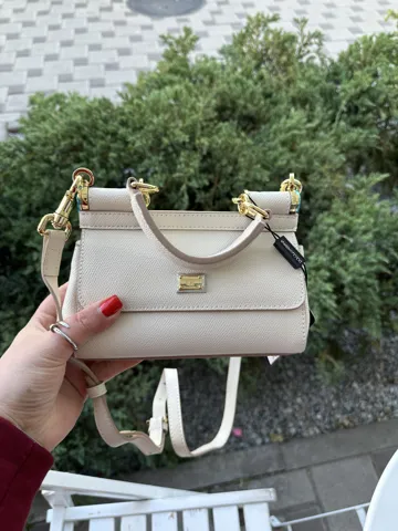 white mini