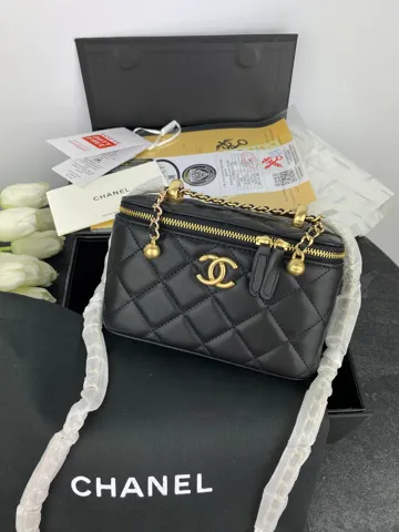 Chanel Black
