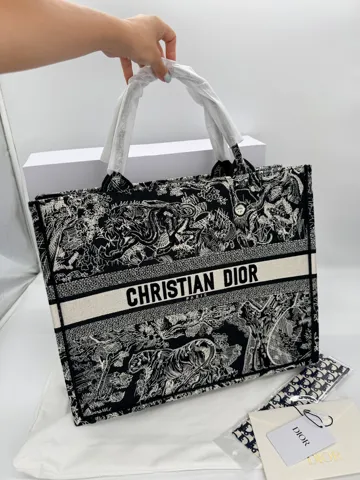 Dior Book Tote Black Toile de Jouy Embroidery