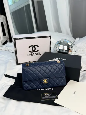Chanel Classic 25 Flap Caviar Blue with Gold Hardware