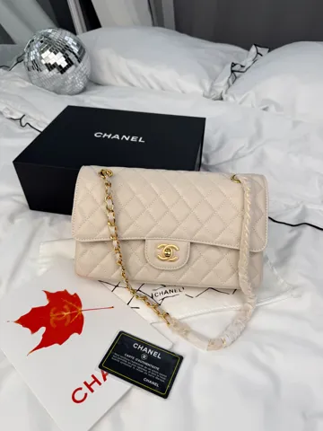 Chanel Classic Flap 25 Cream Caviar Gold Hardware