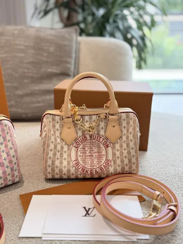 Louis Vuitton Speedy Bandouliere 20 Beige Textile