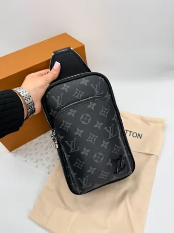 Louis Vuitton Avenue Slingbag Monogram Eclipse