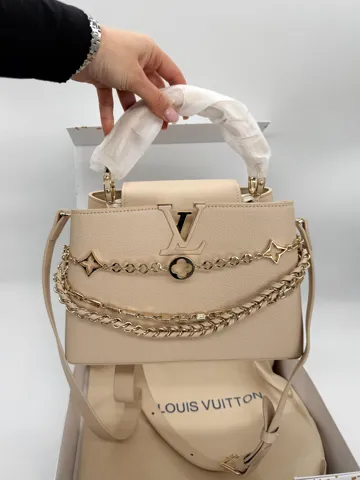 Louis Vuitton Capucines BB Cream