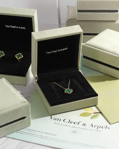 Підвіска Van Cleef & Arpels Alhambra Green