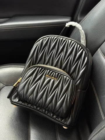 Miu Miu Matelassé Nappa Leather Backpack [оригінальна магнітна коробка]